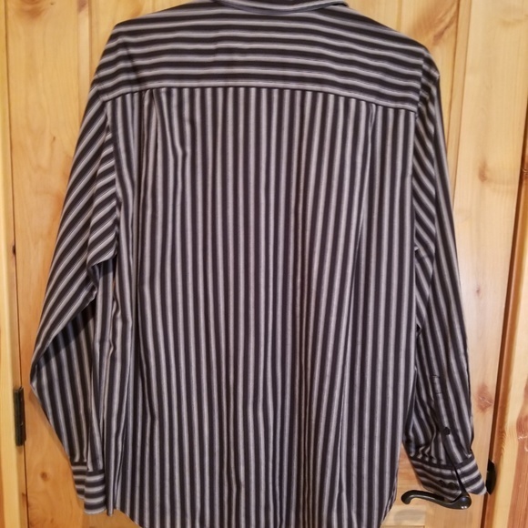 Van Heussen Studio 16-16.5 Blk White Striped‎ Polo - Picture 4 of 5